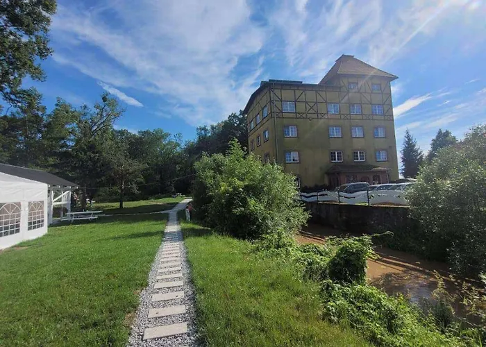 Bed and breakfast Mlyn 3*